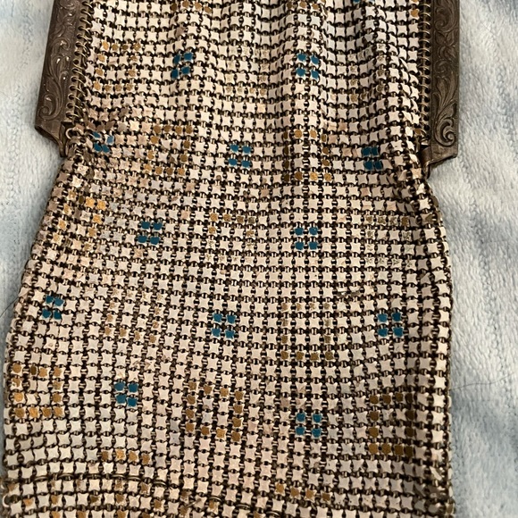 Antique Whiting & Davis enamel mesh wristlet - Picture 6 of 6